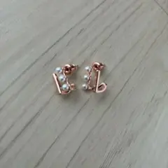 Item thumbnail for item 061f2671-a613-4890-939e-73a61d2c1b8e