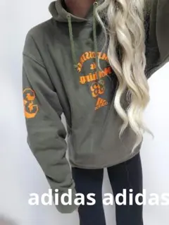 A11714 adidas♡男女兼用 めちゃくちゃかわいい色味古着パーカー