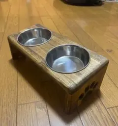 ハンドメイド 木製餌台 ペット、猫、犬 フードテーブル、餌入れ、餌台のサムネイル