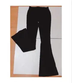 レディース　リブニット　ハイウエスト　フレアパンツ ブラック　Sサイズ