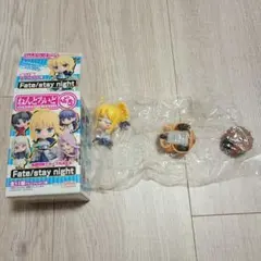 ねんどろいどぷち へたれセイバー＆プルバックライオン シークレット