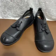 スニーカー しまむら