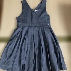 Vネック ワンピース　メゾピアノ