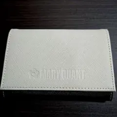MARY QUANT 折りたたみカードケース ホワイト/ブラック