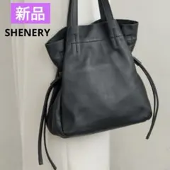 【新品】シーナリー　レザー巾着ショルダーバッグ 黒色のサムネイル