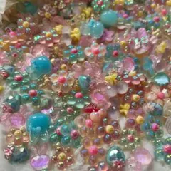 デコパーツ　ビーズ　プラパーツ　かわいい　キラキラ　ラメ