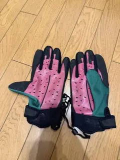 Burton スノーグローブ