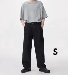 GU バレルレッグワークパンツ　ブラック