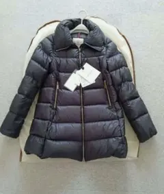 2025年最新】モンクレール トルシーの人気アイテム - メルカリ