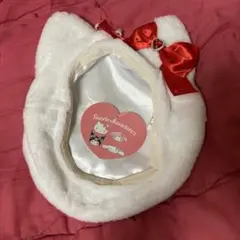 新品 サンリオ ハローキティ ベレー帽　かぶり物
