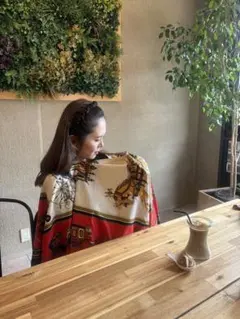新品 大判スカーフ ネイビー レッド 360度カバー ポンチョ 授乳ケープのサムネイル