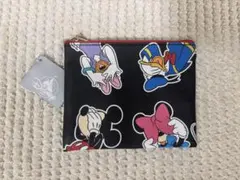 新品未使用　ディズニー公式ポーチ ミッキー＆フレンズ 黒×赤 レアデザイン