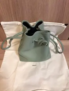 VASIC ミントグリーン　レザー 巾着型 ショルダーバッグ BOND MINI