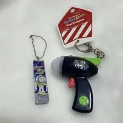 タグ付き バズライトイヤー アストロブラスター ライト キーホルダー ディズニー
