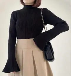 heather フレアピタリブニット　ブラック　リブニット　ニット