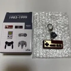 ゲームハードキーホルダーコレクション 1983-1999 ファミコン