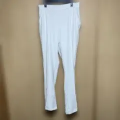 Riche glamour ホワイト カジュアルパンツ　Mサイズ