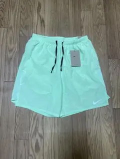 新品未使用　Lサイズ　ナイキ チャレンジャー メンズ 2イン1