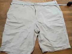 UNIQLO チノショーツXL　ベージュ