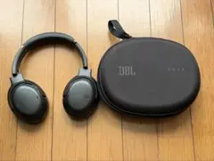 JBL tour one m2