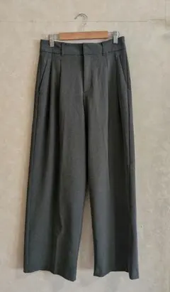 【GU】タックワイドパンツ ダークグレー L 股下70cm