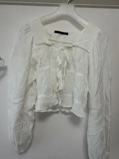 ヘザー　Heather フリルクロップドブラウス