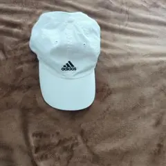 adidas ホワイト ベースボールキャップ OSFX