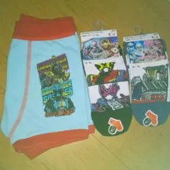 新品仮面ライダーセット 靴下 ボクサーパンツ１２０