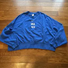 nikeトレーナーブルー