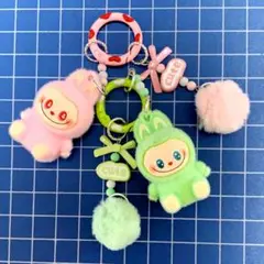✨Labubu風ぬいぐるみキーホルダー ピンク&緑 2個セット