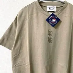 DKNY パドレス レディース Tシャツ 54ドル タグ付き新品 - メルカリ