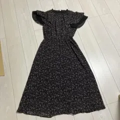 フリル袖 小花柄 ワンピース