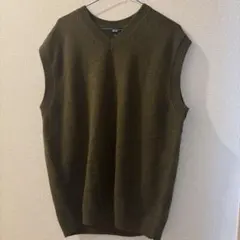 ユニクロ　ベスト　XLサイズ