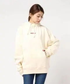 【MILKFED.】【ミルクフェド】【制服ディズニーに】パーカー