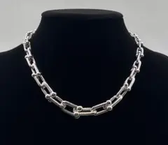 ハードウェア ネックレス