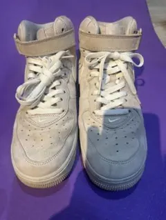 NIKE AIR FORCE 1 MID 07‘ QS
