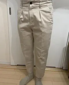 オフホワイト プリーツ スラックス＜UNITED ARROWS＞