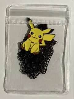 ピカチュウ　ペンダント　ネックレス