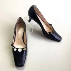 良品✨ ミッシェルクラン 本革 スクエアトゥ パンプス ブラック 24cmのサムネイル