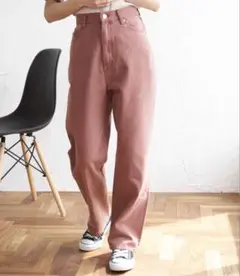 ハイウエストパンツ