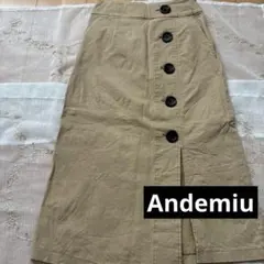 Andemiu フロントボタン タイトスカート ベージュ　レディーススカートのサムネイル
