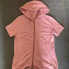 UNIQLO半袖パーカー