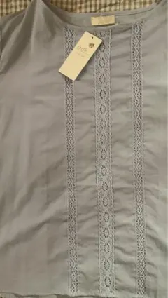 フレアプルオーバー