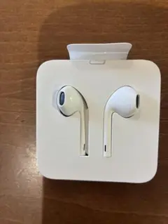 Apple EarPods with Lightning Connector