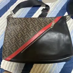FENDI ズッカ柄 ショルダーバッグ 2WAY クラッチバッグ