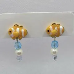 樹脂粘土　クマノミピアス　ハンドメイド