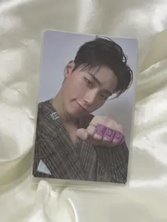 ATEEZ サン bouncy 封入