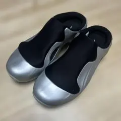 Nike Clogposite Chrome and Black 26.5cm - メルカリ