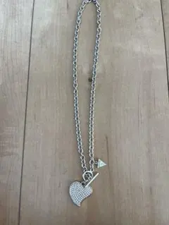 GUESS ハートネックレスのサムネイル