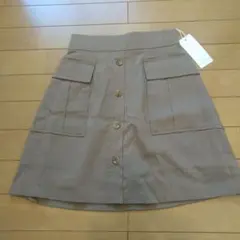 rienda ベージュ ボタン付きミニスカート S